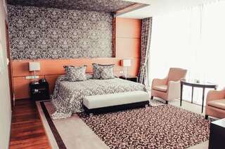 Отель Point Hotel Baku Баку Полулюкс-1