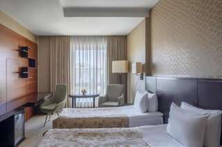 Отель Point Hotel Baku Баку Стандартный двухместный номер с 1 кроватью или 2 отдельными кроватями-10