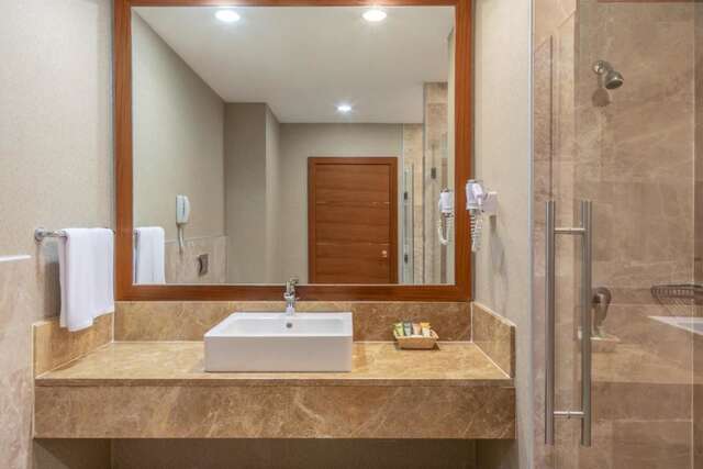Отель Point Hotel Baku Баку-19